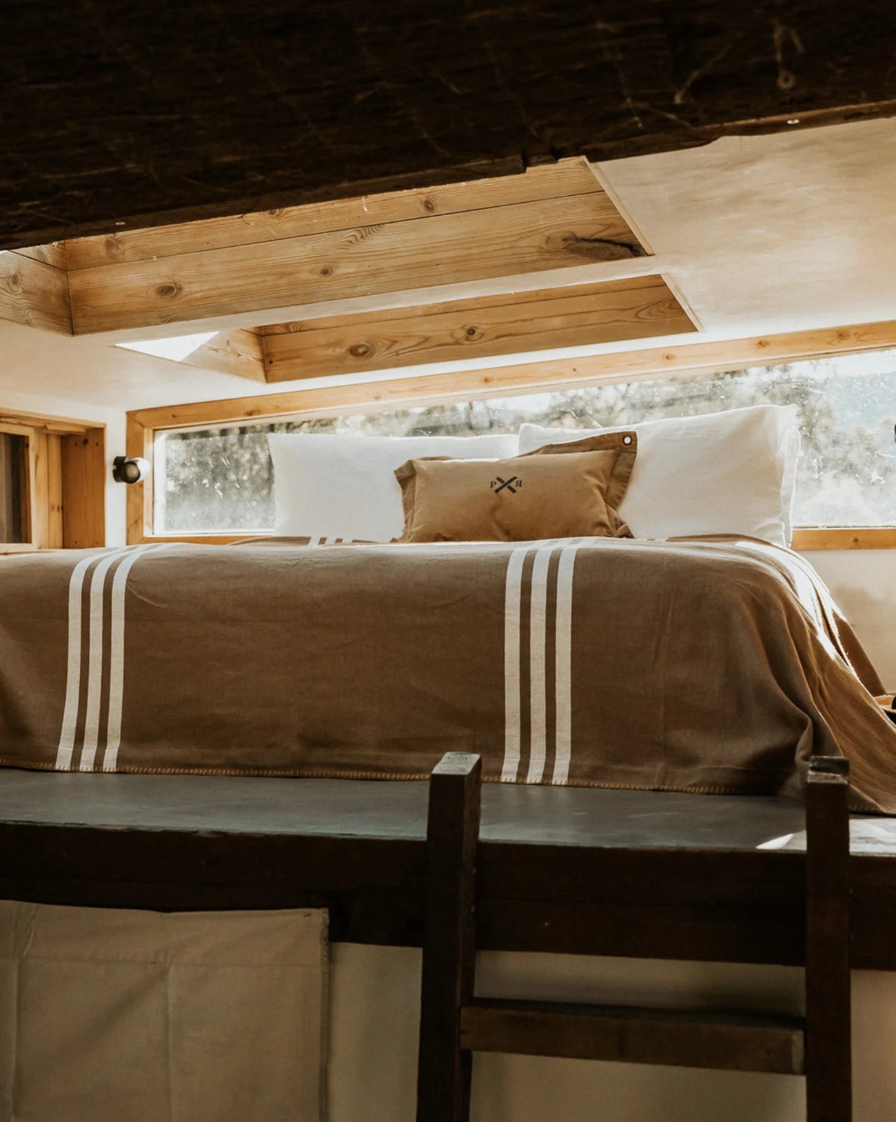 Lil Highlander Rectangle Cushion (Safari)