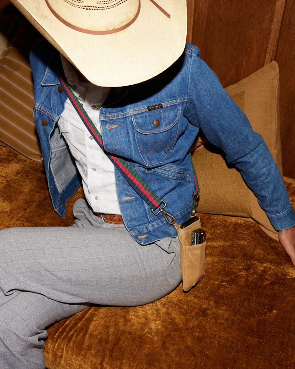 Slow Road Cross Body Phone Bag (Clay)