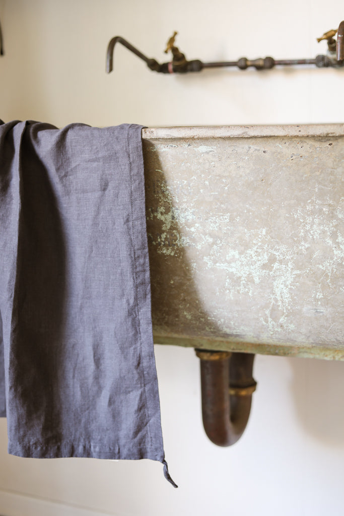 French Linen Tea Towel (Dark Charcoal)