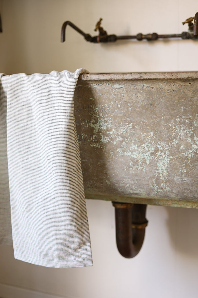 French Linen Tea Towel (Pinstripe)