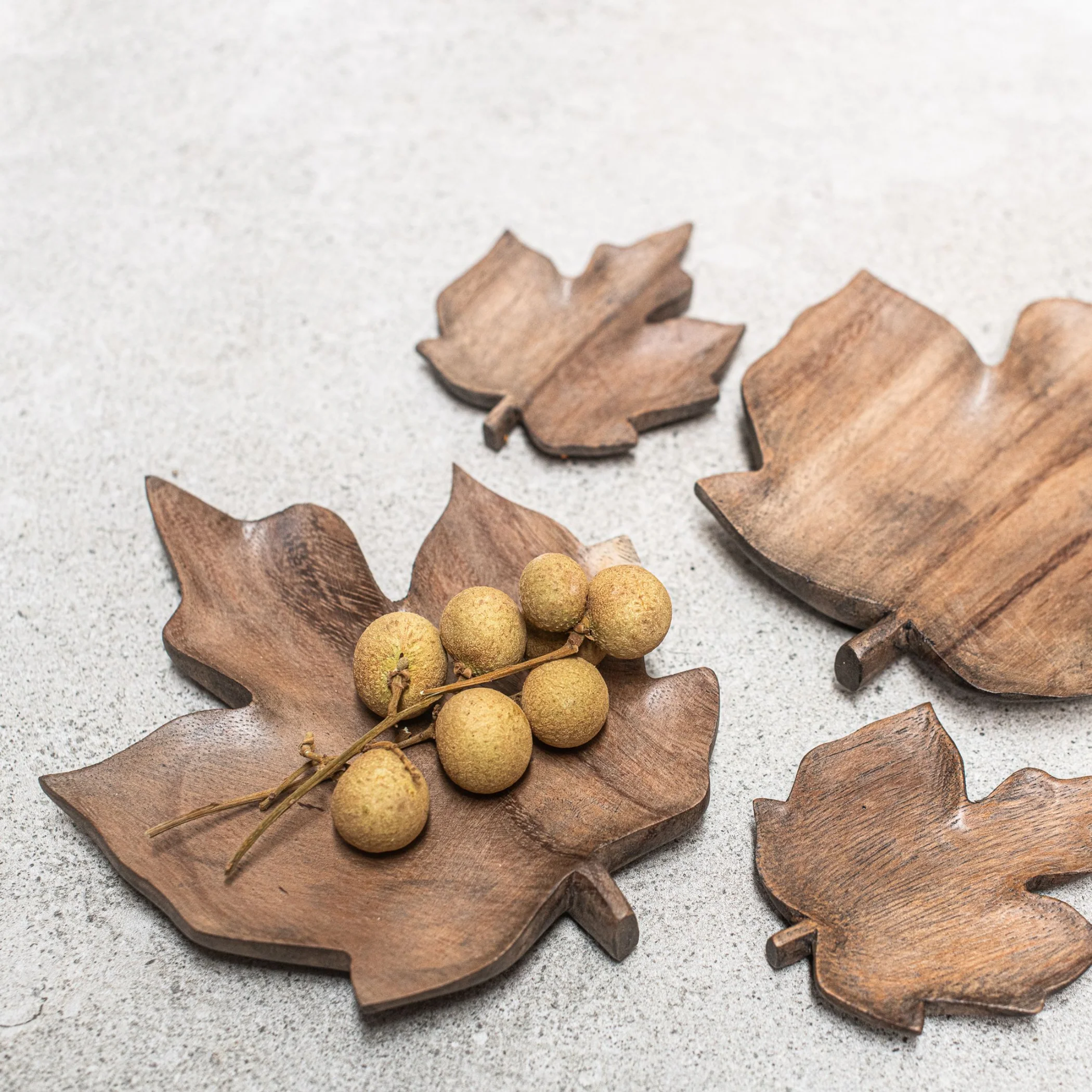 Flat Leaf Dish Maple (Small)