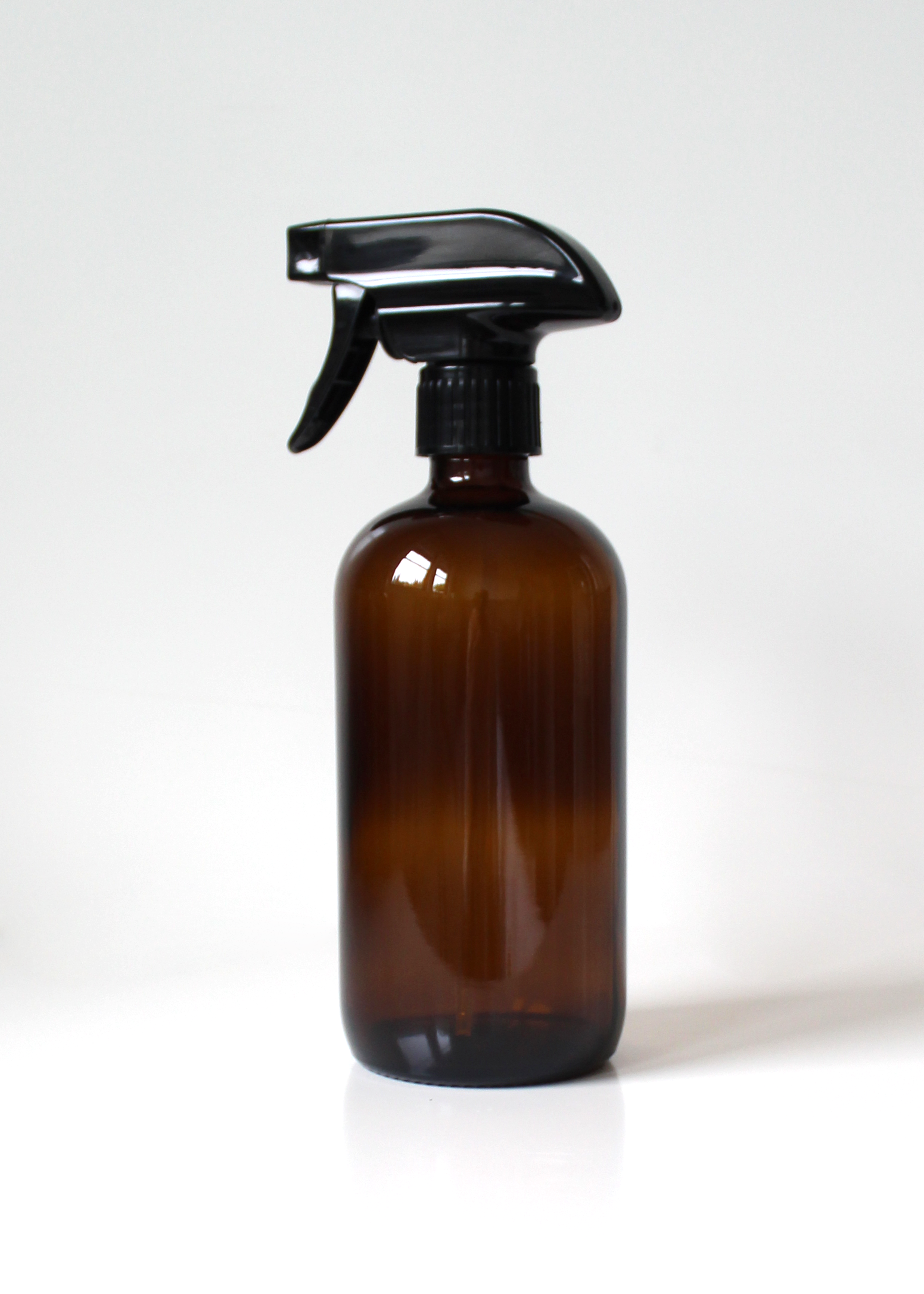 Amber Glass Bottles 500ml: With Trigger