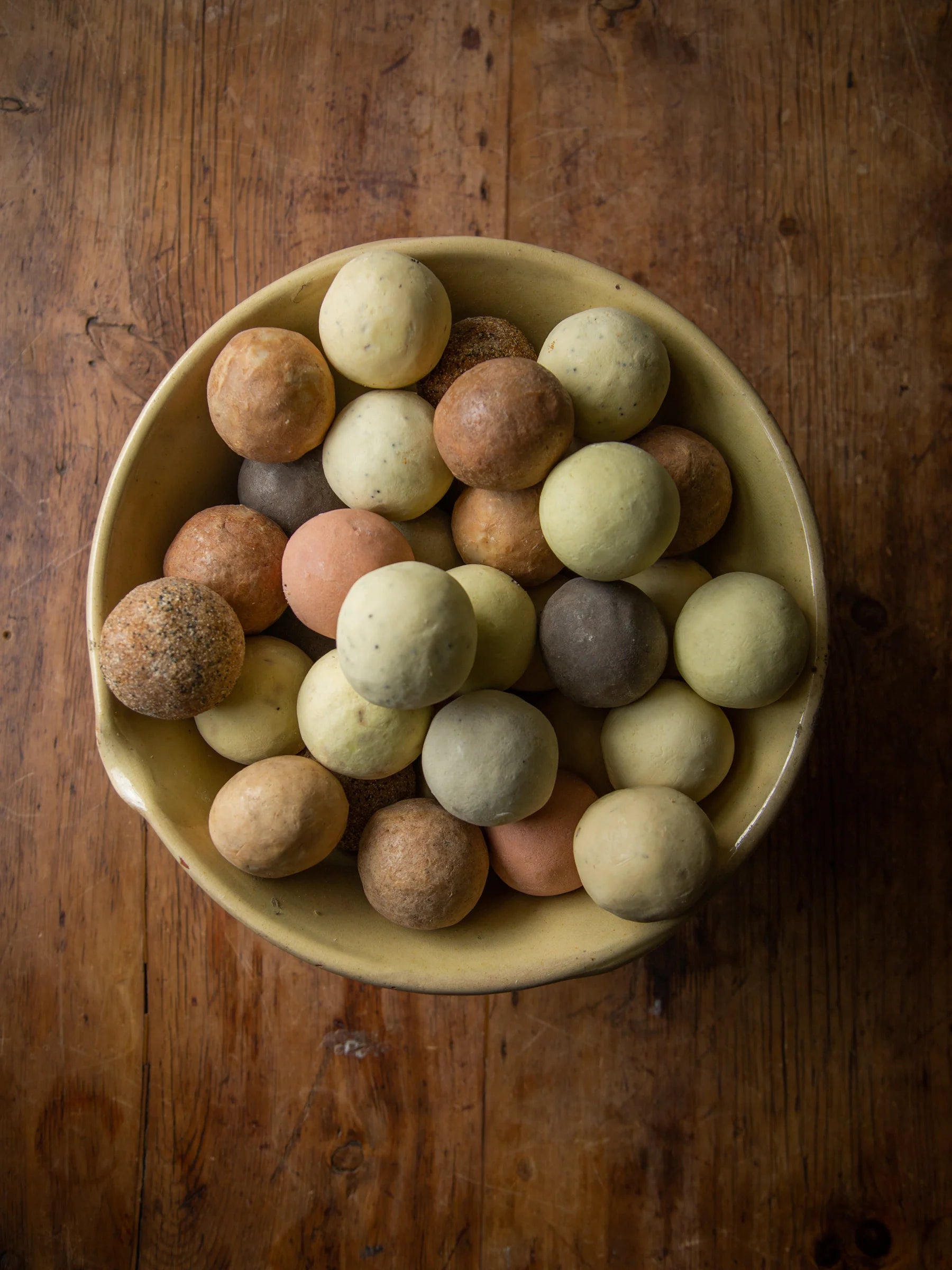 Small Est Soap Ball: Fresh Goats Milk & Honey