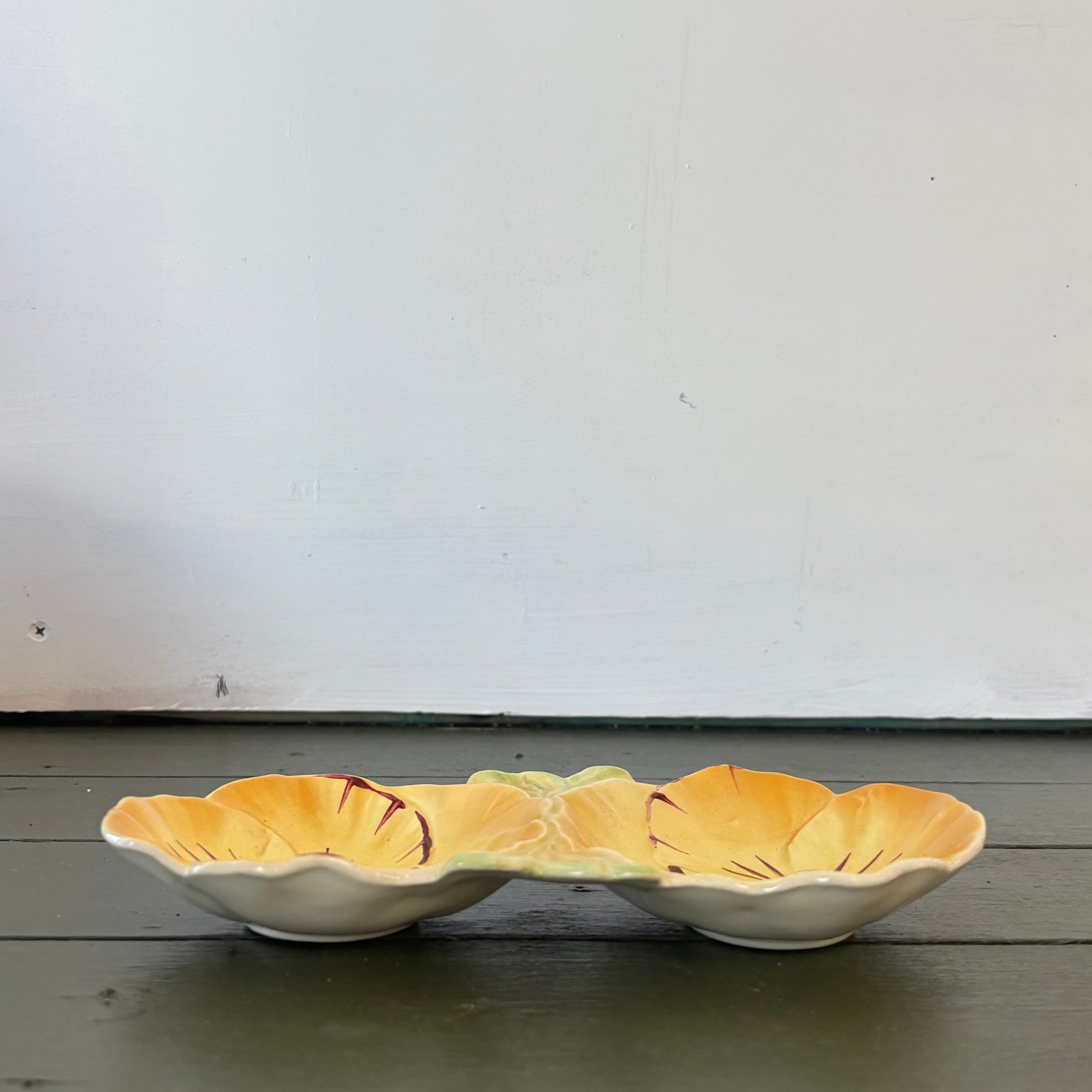 Twin Flower Plate Yellow