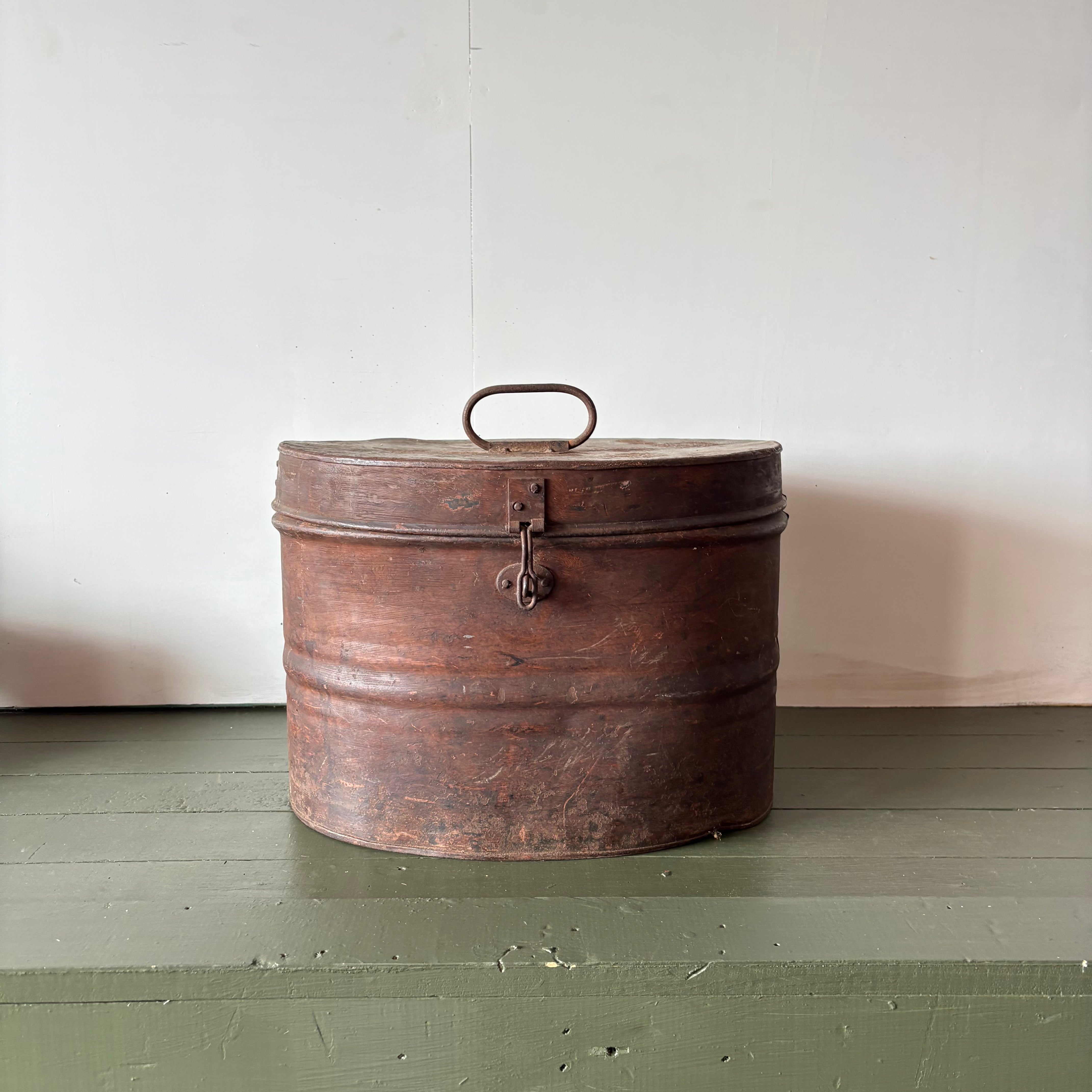 Antique Hat Box