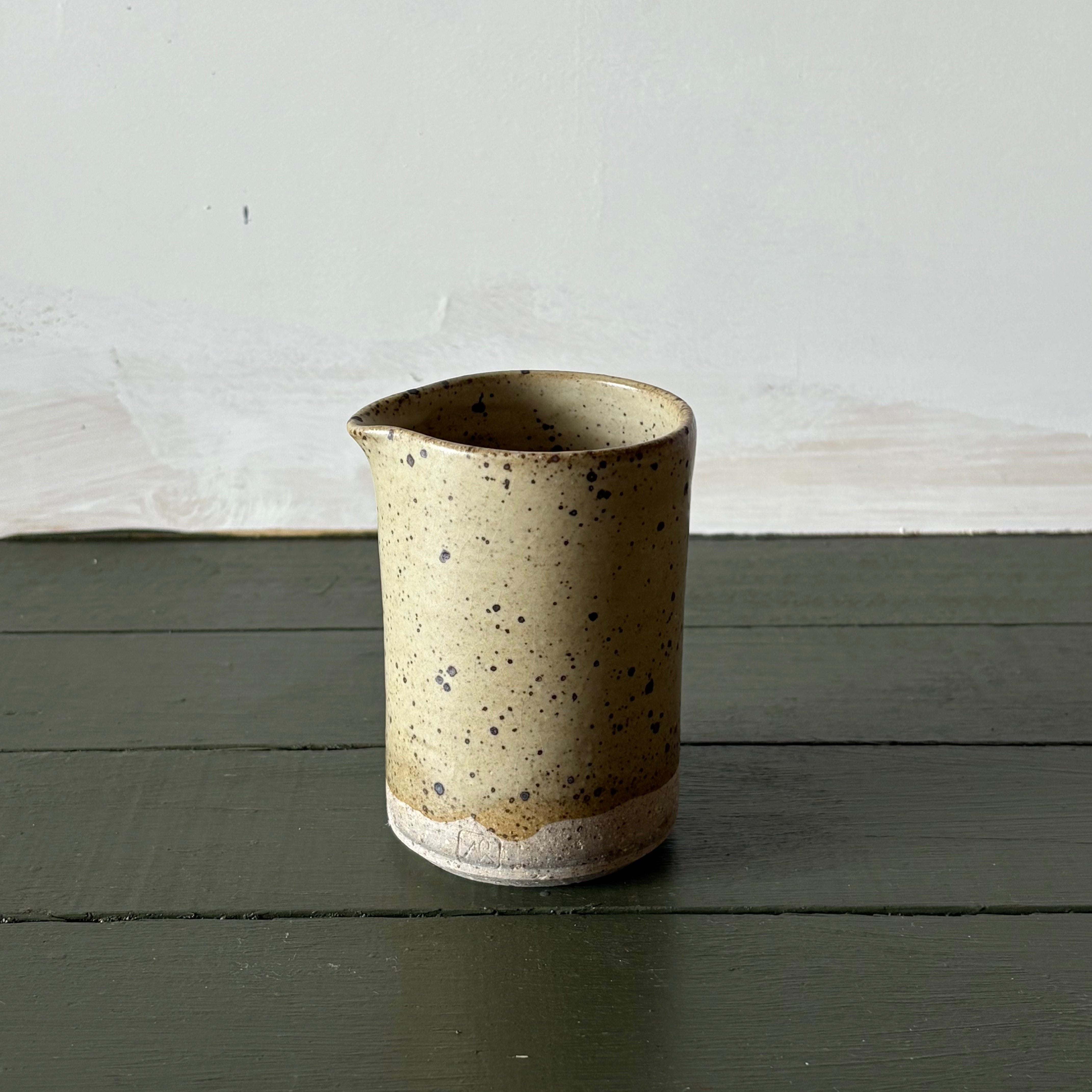Pouring Jug - Ochre