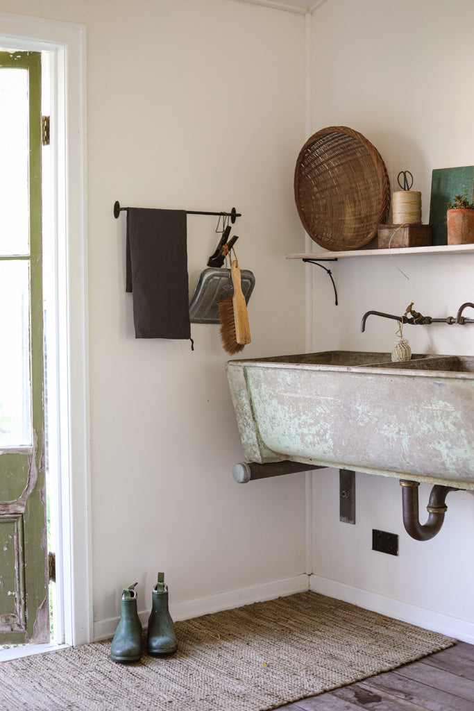 French Linen Tea Towel (Dark Charcoal)